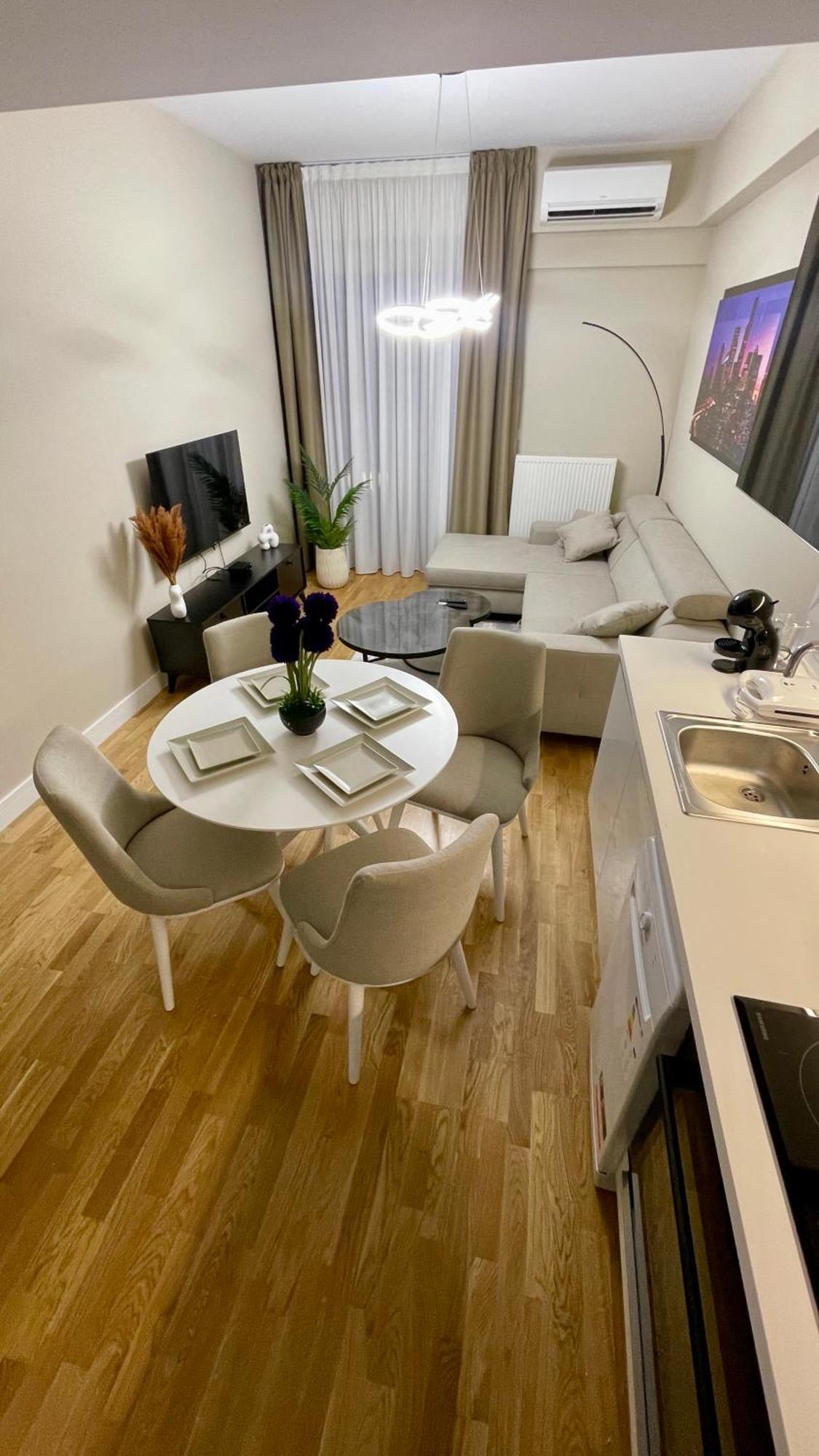 Diamond Of Luxury 18th Floor Apartment *